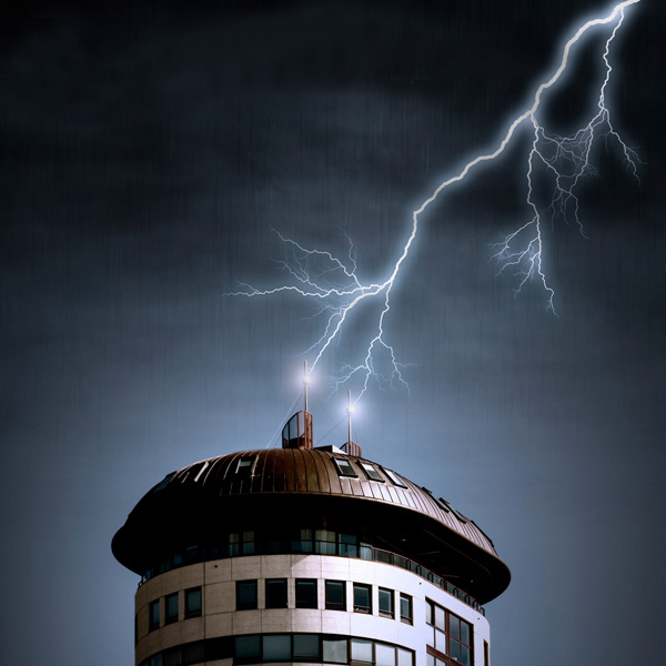 фото сработки громоотвода